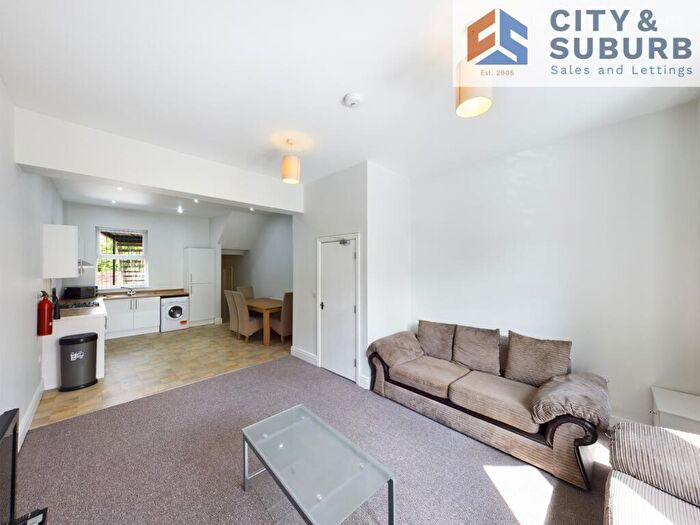 3 Bedroom Flat To Rent In Meldon Terrace, Heaton, Newcastle Upon Tyne, Tyne And Wear, NE6