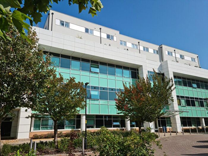 2 Bedroom Flat To Rent In Bessemer Road, Welwyn Garden City, AL7