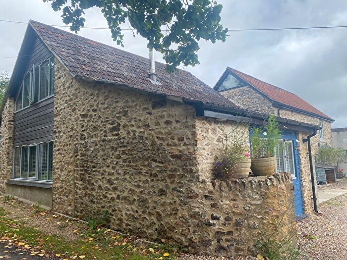 1 Bedroom Property To Rent In Bishopswood, Chard, TA20