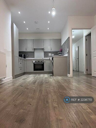 2 Bedroom Flat To Rent In Perkin Court, Wallington, SM6