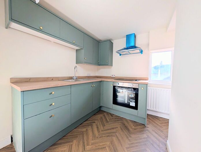 2 Bedroom Flat To Rent In Churchgate, Retford, DN22