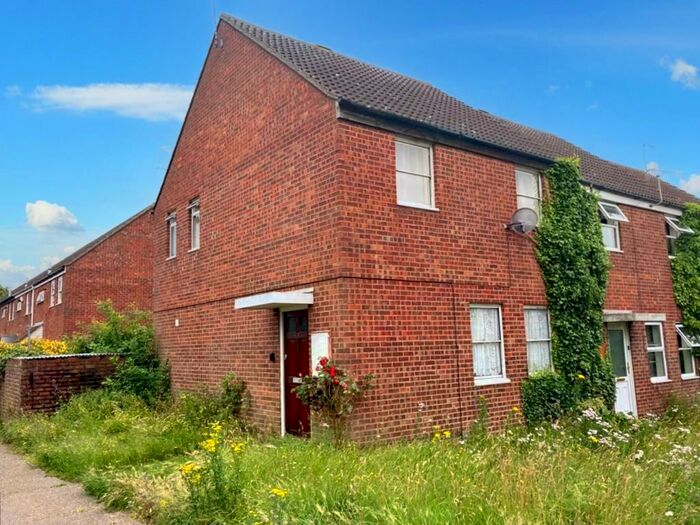 3 Bedroom End Of Terrace House To Rent In Stanley Wooster Way, Colchester, Essex, CO4