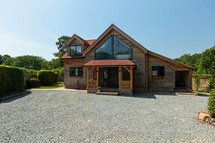 4 Bedroom Detached House To Rent In How Green Lane, Hever, Kent, TN8