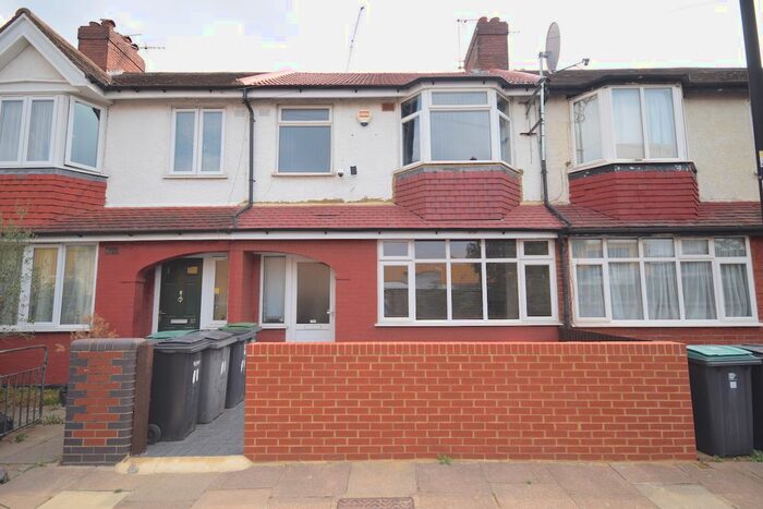 3 Bedroom Terraced House To Rent In Ashby Road, London, N15