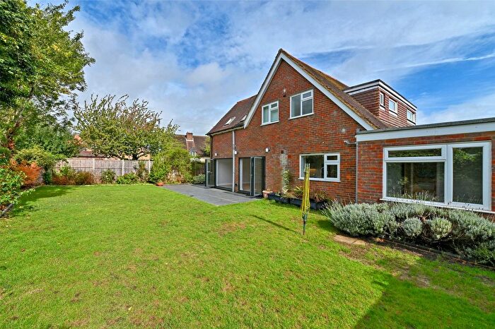5 Bedroom Detached House To Rent In Broadview Road, Chesham, Buckinghamshire, HP5