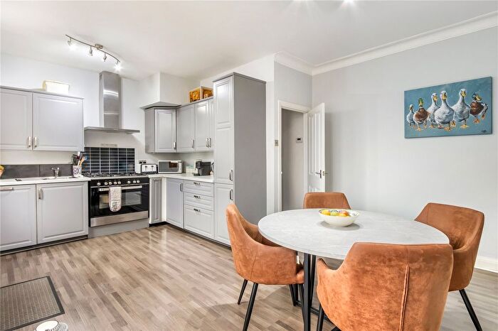 3 Bedroom Semi Detached House To Rent In Boreham Road, London, N22