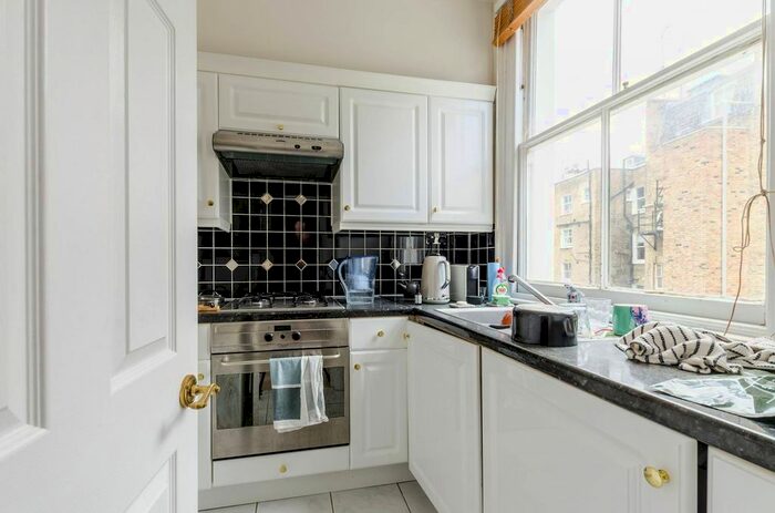 Studio To Rent In Cornwall Gardens, South Kensington, London, SW7