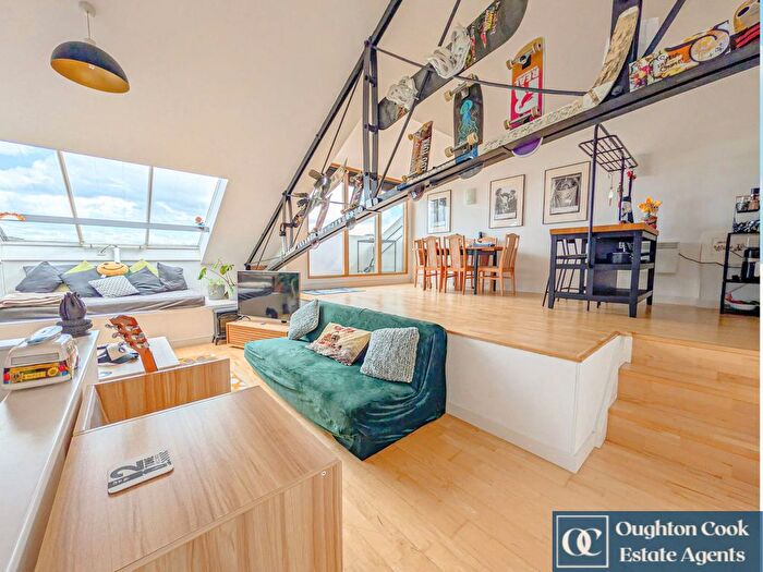 2 Bedroom Flat For Sale In Electric Wharf, Coventry, CV1