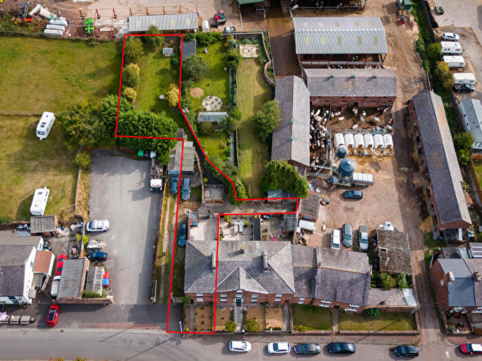 2 Bedroom End Of Terrace House For Sale In The Square, Ince, Chester, CH2