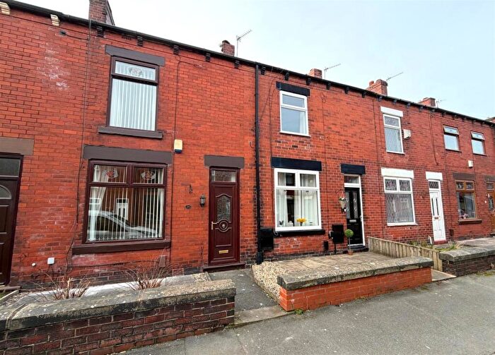 2 Bedroom Terraced House For Sale In Aireworth Street, Westhoughton, Bolton, BL5