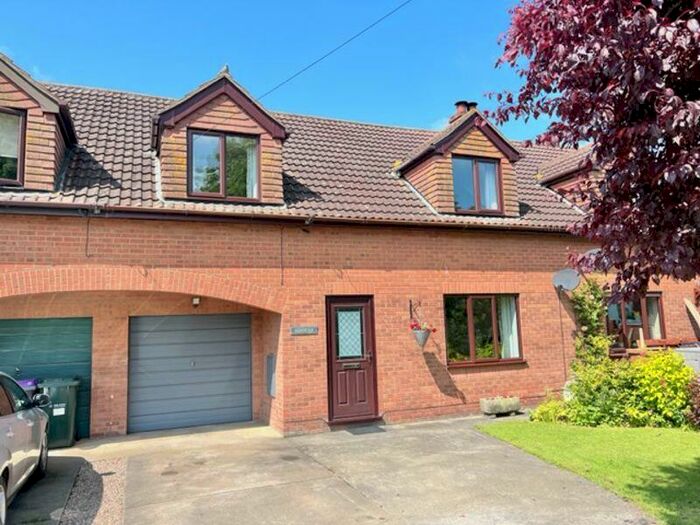 3 Bedroom Village House For Sale In Main Road, Covenham St Bartholomew, LN11