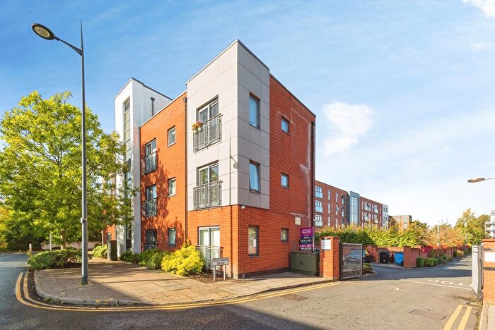 2 Bedroom Flat For Sale In Montmano Drive, Didsbury, Manchester, Greater Manchester, M20