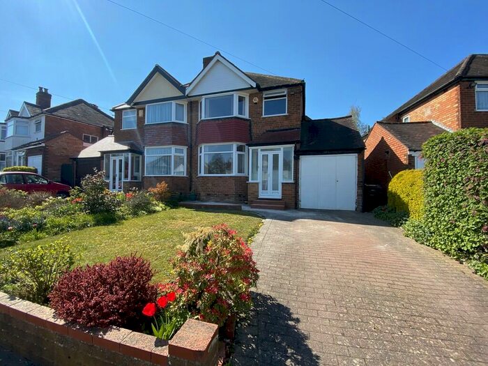 3 Bedroom Semi-Detached House To Rent In Arundel Crescent, Olton, Solihull, B92