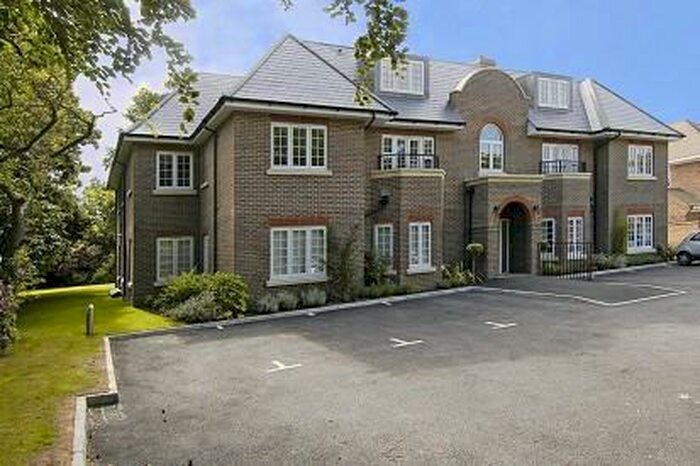 2 Bedroom Apartment To Rent In Ascot, Berkshire, SL5