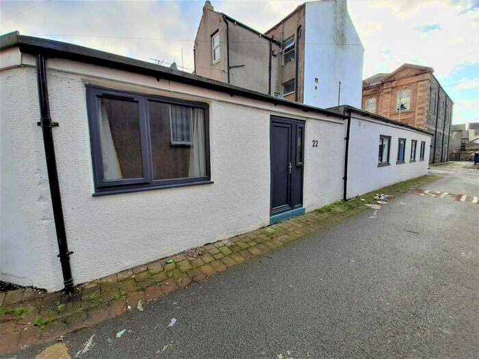 3 Bedroom Bungalow To Rent In Clarence Street, Lancaster, Morecambe, LA4