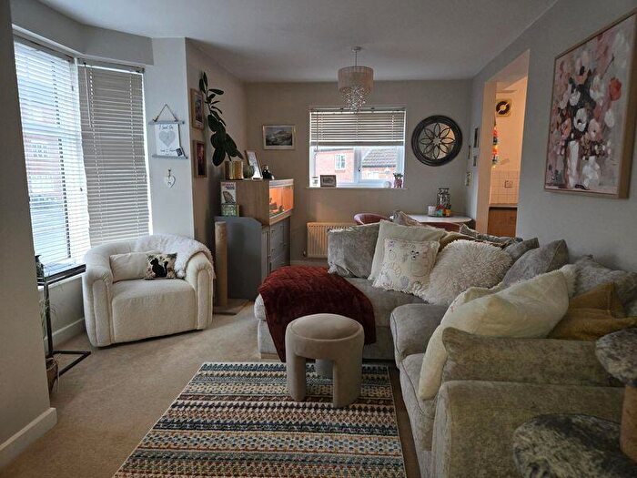 2 Bedroom Apartment For Sale In Rhayader Road, Birmingham, B31