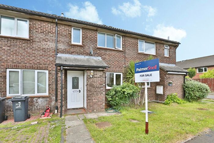 3 Bedroom Terraced House For Sale In Hungerford Road, Throop, Bournemouth, Dorset, BH8