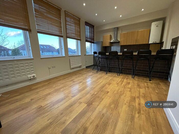 1 Bedroom Flat To Rent In Alexandra Park Road, London, N10