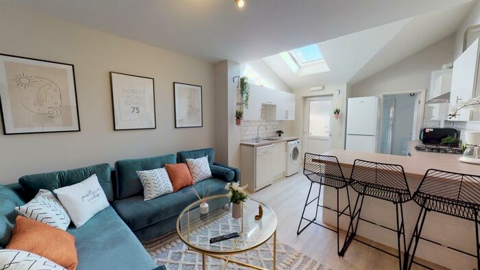 5 Bedroom House To Rent In Hubert Road, Birmingham, B29