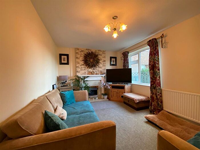 3 Bedroom Property To Rent In Paradise Field, Easingwold, York, YO61