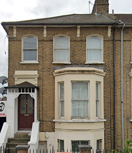 1 Bedroom Flat To Rent In Crescent Road, London, E13