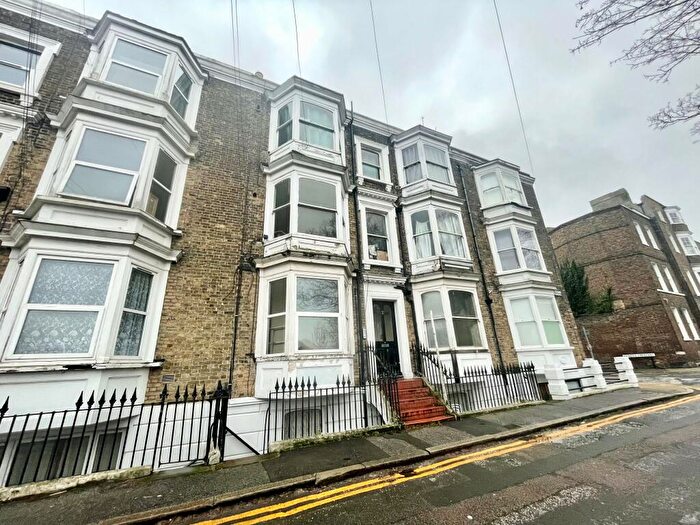 1 Bedroom Flat To Rent In Lausanne Terrace, Margate, CT9