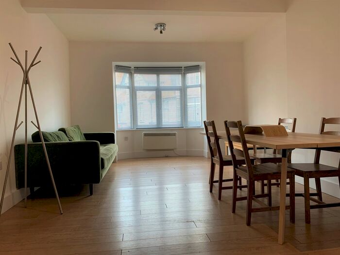 1 Bedroom Flat To Rent In Brighton Road, South Croydon, CR2