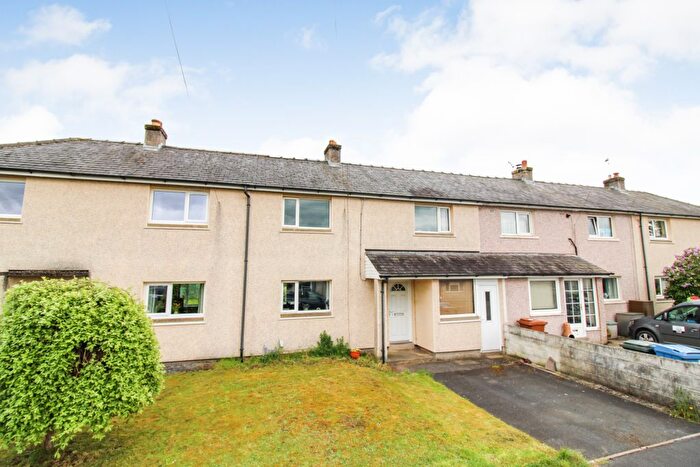 2 Bedroom Terraced House For Sale In Northfields Avenue, Settle, North Yorkshire, BD24