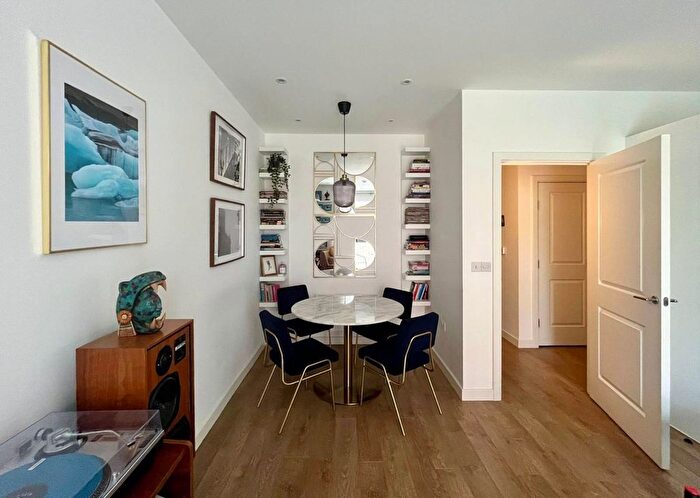 1 Bedroom Flat To Rent In Artillery Place, Woolwich, London, SE18