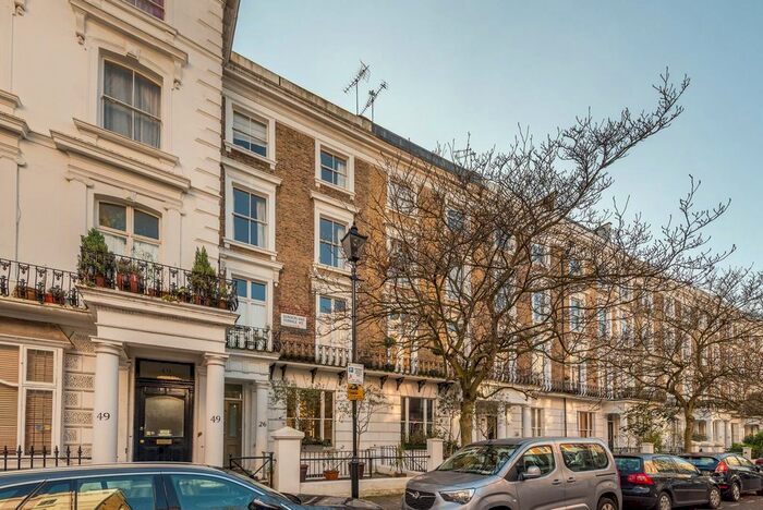 2 Bedroom Flat To Rent In Sunderland Terrace, Westbourne Grove, London, W2