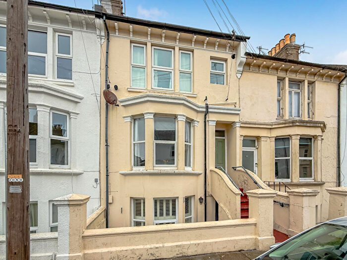 1 Bedroom Apartment For Sale In Goldstone Road, Hove, BN3