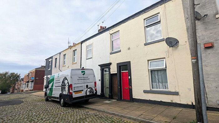 3 Bedroom Terraced House For Sale In Wellington Street, Preston, PR1