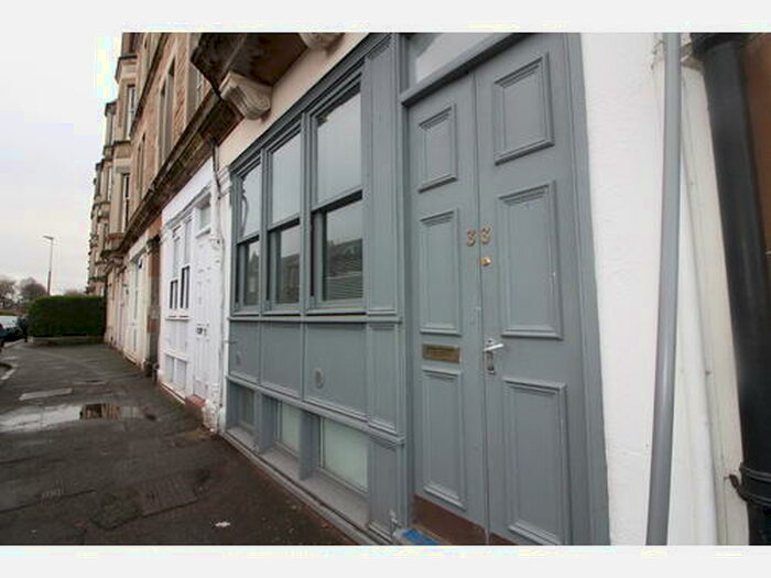 1 Bedroom Ground Flat To Rent In South Trinity Road, Edinburgh, EH5