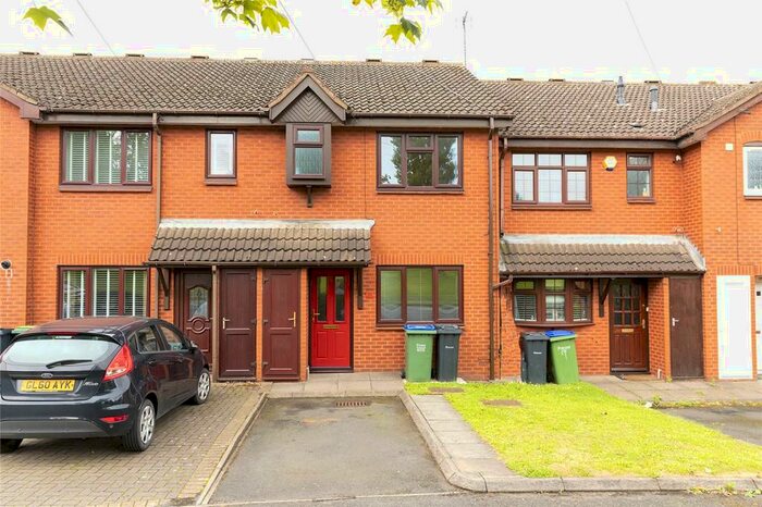 3 Bedroom Terraced House To Rent In Hawes Lane, Rowley Regis, West Midlands, B65