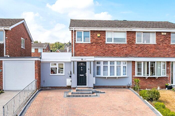 3 Bedroom Semi-detached House For Sale In Manor Rise, Arleston, Telford, Shropshire, TF1