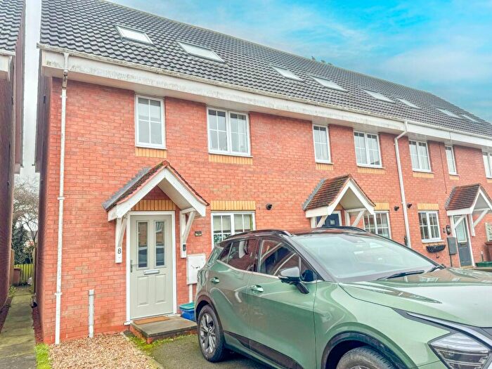 3 Bedroom End Of Terrace House For Sale In Mallard Way, Scawby Brook, Brigg, North Lincolnshire, DN20