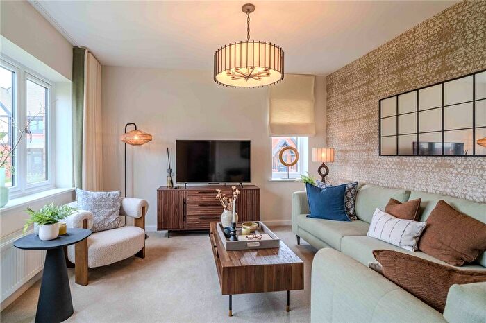 4 Bedroom Detached House For Sale In Bourton Gardens, Kingshurst Drive, Badsey, Worcestershire, WR11