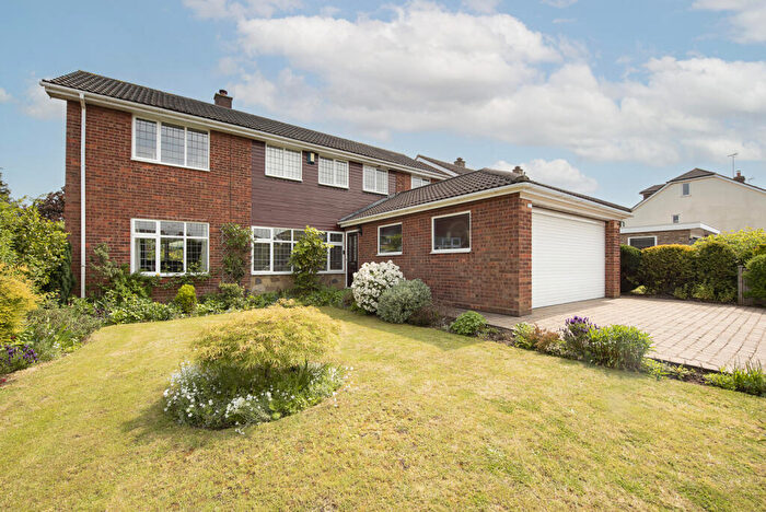 4 Bedroom Detached House For Sale In Watford Road, St. Albans, Hertfordshire, AL2