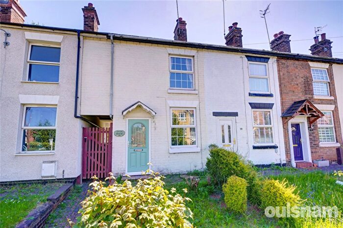 1 Bedroom Terraced House For Sale In Hanbury Road, Droitwich, Worcestershire, WR9