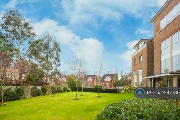 2 Bedroom Flat To Rent In Lady Aylesford Avenue, Stanmore, HA7