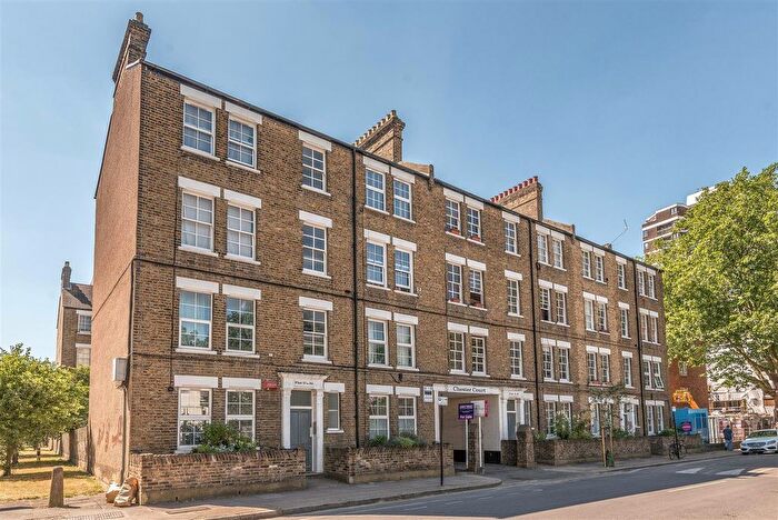1 Bedroom Flat To Rent In Lomond Grove, London, SE5