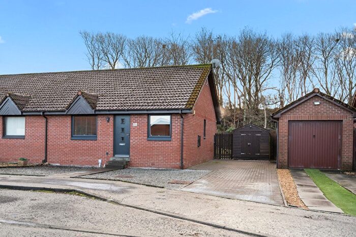 2 Bedroom Bungalow For Sale In Laurel Grove, Bonnybridge, FK4