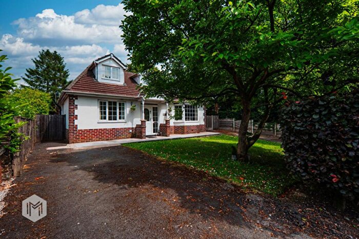 4 Bedroom Detached House For Sale In Higher Ainsworth Road, Radcliffe, M26