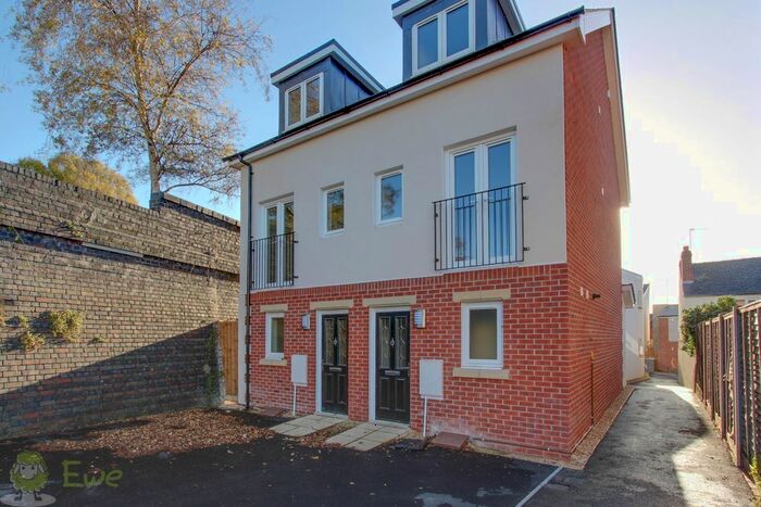 2 Bedroom Semi-Detached House To Rent In Stoneville Street, Cheltenham, GL51