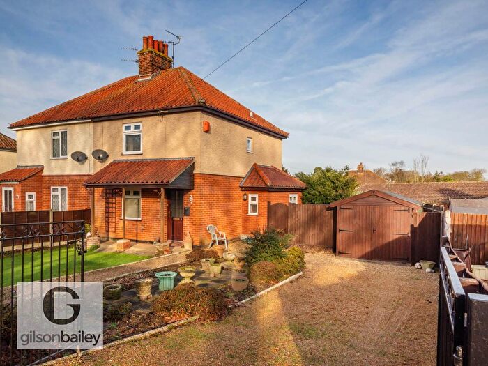 2 Bedroom Semi-Detached House For Sale In Buckenham Road, Strumpshaw, NR13