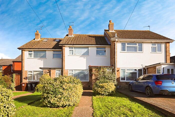 3 Bedroom Terraced House For Sale In Ashford Close, Hailsham, BN27