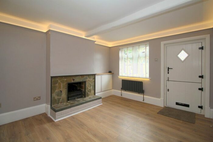 1 Bedroom Cottage To Rent In Barrow Road, Sileby, Loughborough, LE12