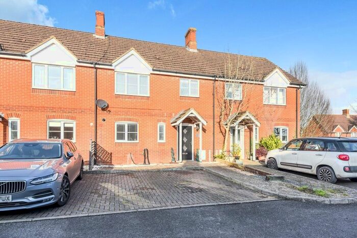 3 Bedroom Terraced House For Sale In Stable Close, Ludgershall, Andover, SP11