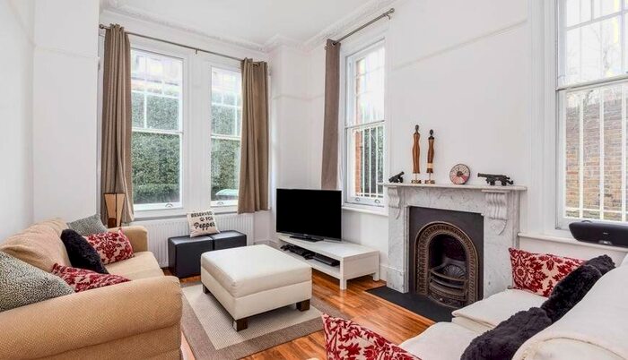 5 Bedroom Terraced House To Rent In Southwood Avenue, Highgate, London, N6