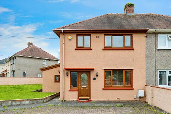 3 Bedroom Semi-Detached House For Sale In Rufus Lewis Avenue, Gorseinon, Swansea, SA4